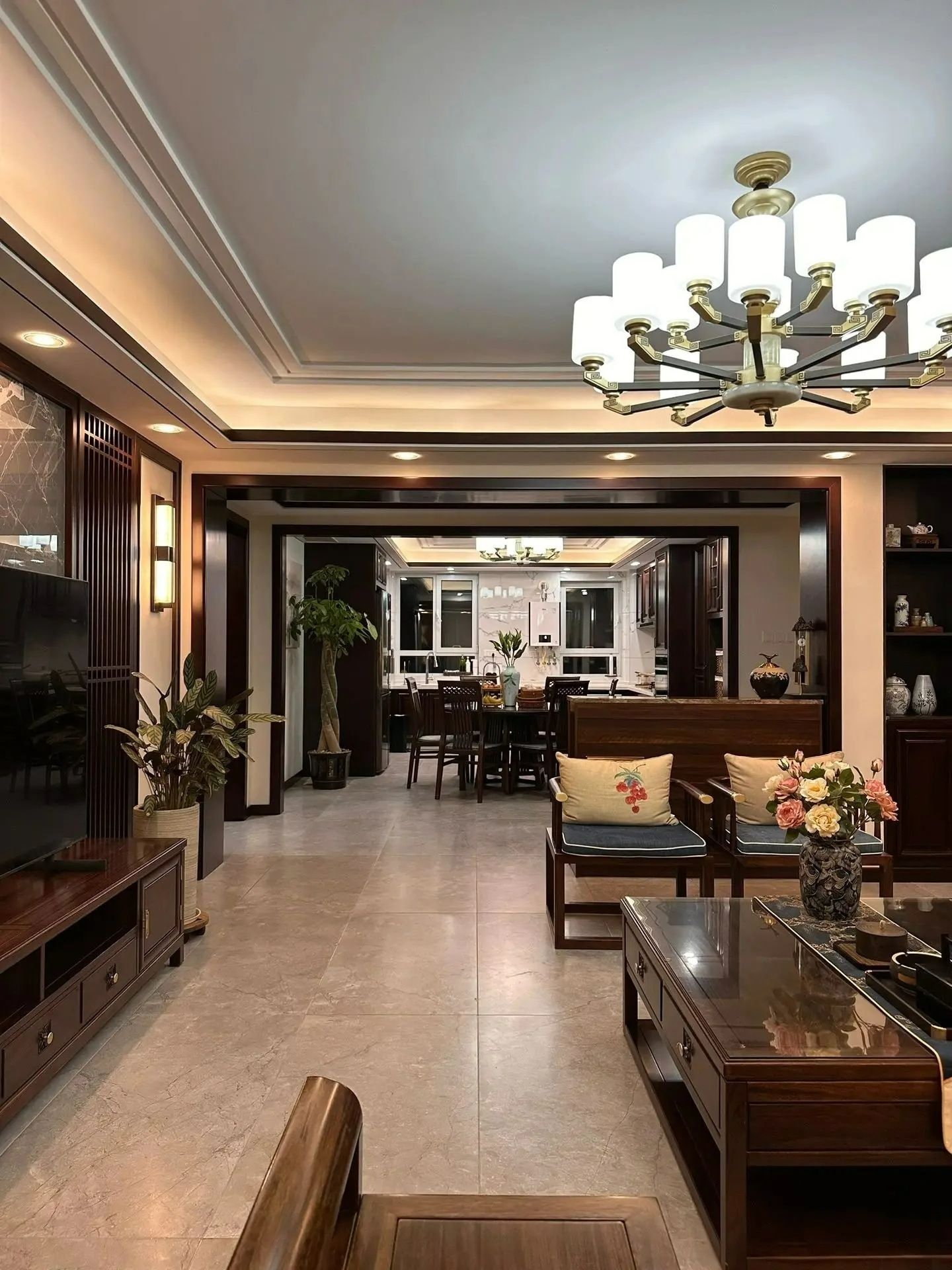 新中式家具定制應(yīng)該注意以下幾點！